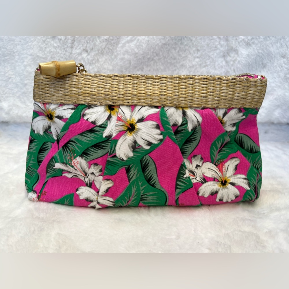 Estee Lauder New floral bag for cosmetics